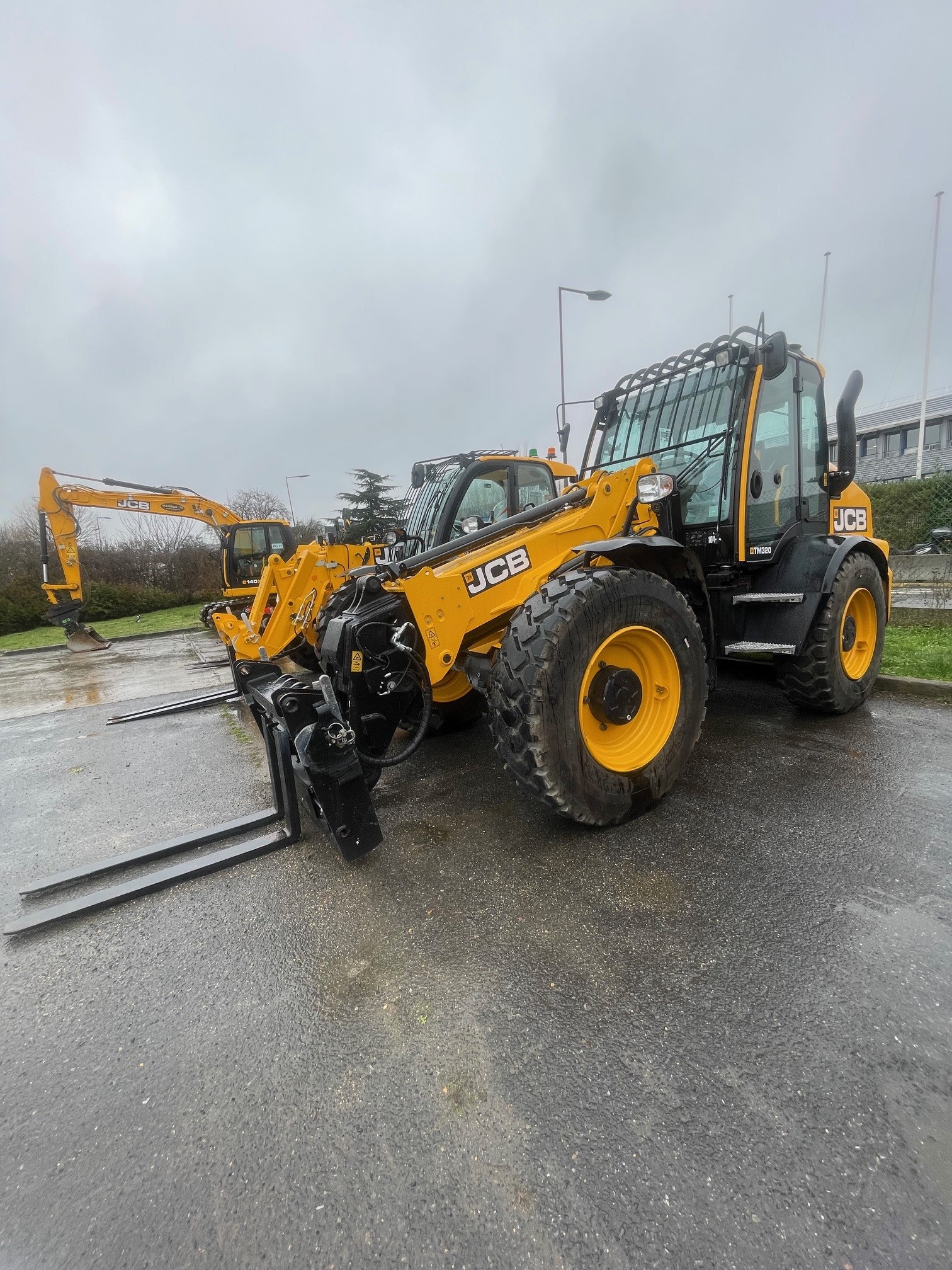 Télescopique JCB TM320